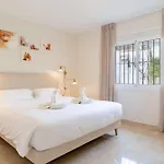 2421 Joya De Guadalupe