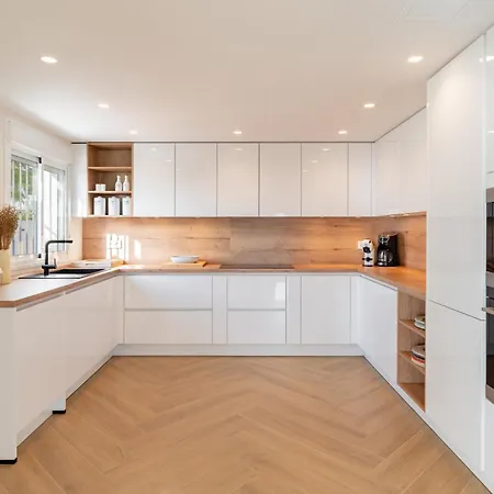 2421 Joya De Guadalupe فيلة مانيلفا